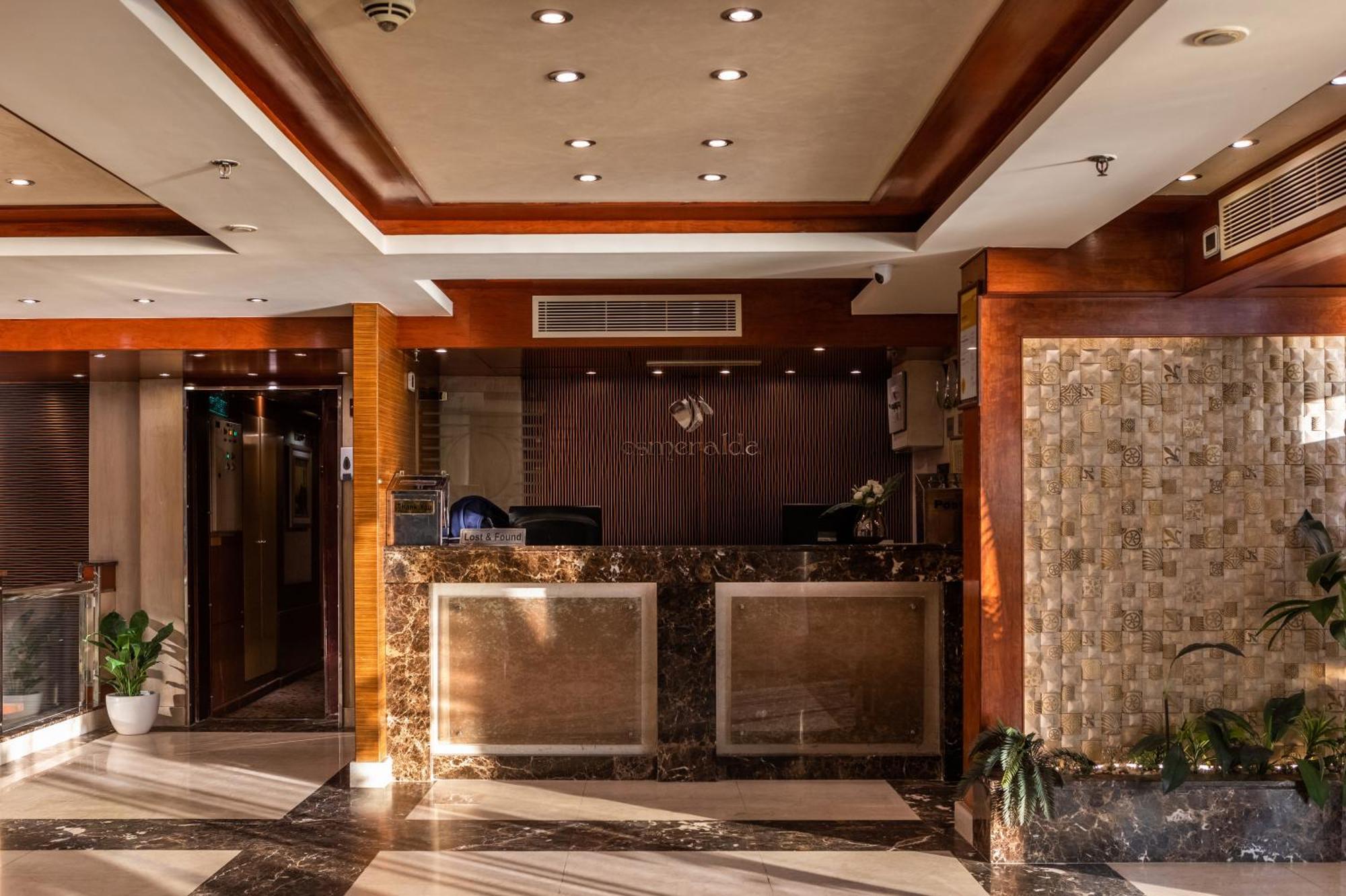 M/S Esmeralda Nile Cruise - 4 Or 7 Nights From Luxor Each Monday And 03 Nights From Aswan Each Friday Bagian luar foto