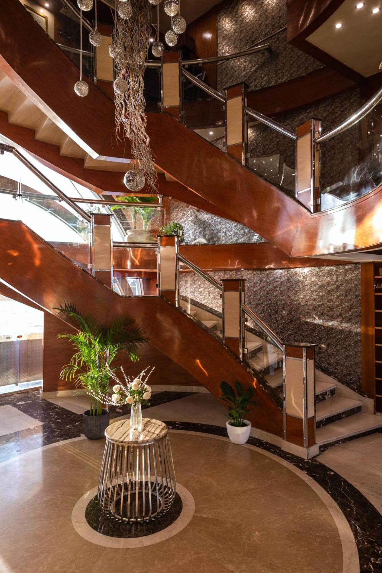 M/S Esmeralda Nile Cruise - 4 Or 7 Nights From Luxor Each Monday And 03 Nights From Aswan Each Friday Bagian luar foto